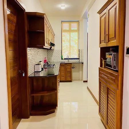 'Kandy Lake Round Apartment Buitenkant foto