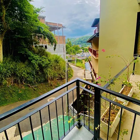 'Kandy Lake Round Apartment Buitenkant foto
